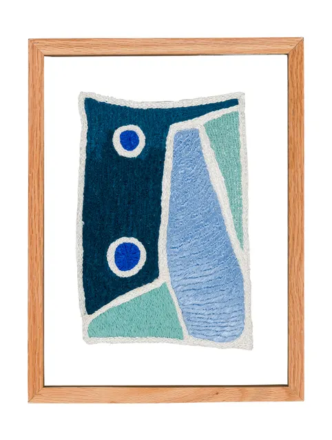 Studio Mogador 1947 - Murmure 1, 2025. Broderie à la main sur coton cousu. Margaux Derhy